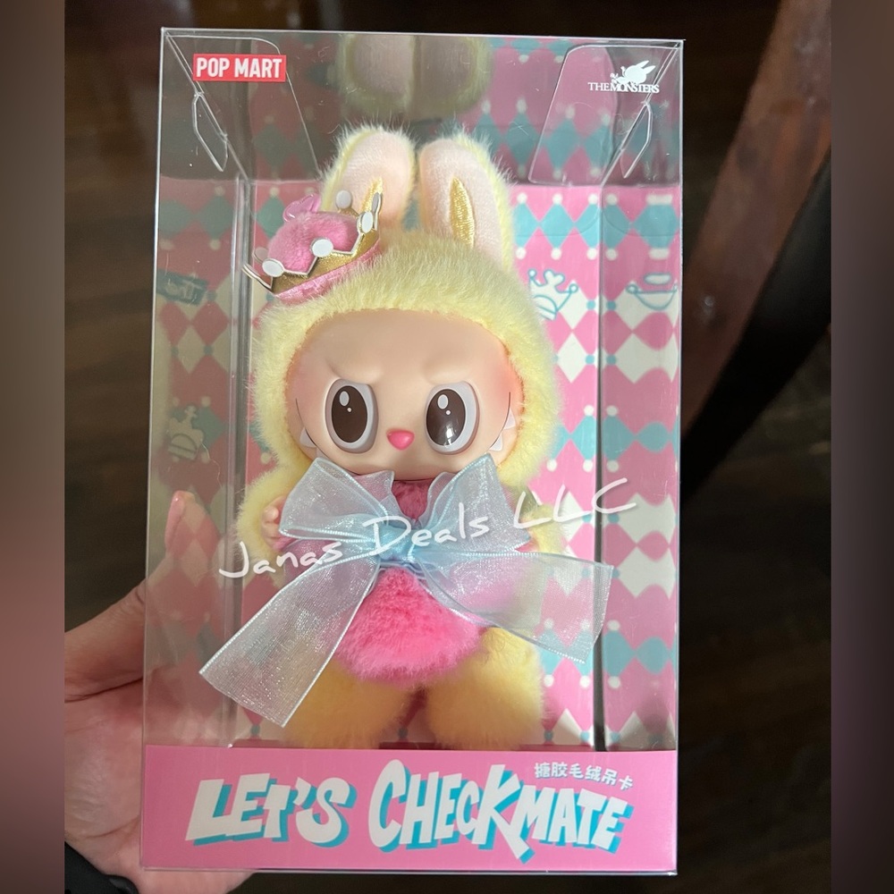 New Labubu Let’s Checkmate - The Queen
